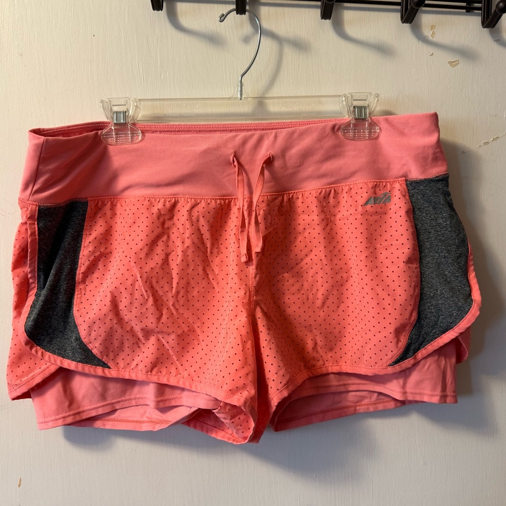 Avia Running Shorts orange Size L Lined.